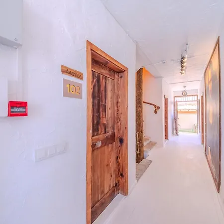 B House Alaçatı