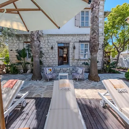 B House Ξενοδοχείο Αλακάτι