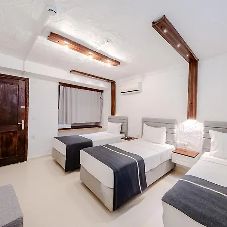 Ξενοδοχείο B House *